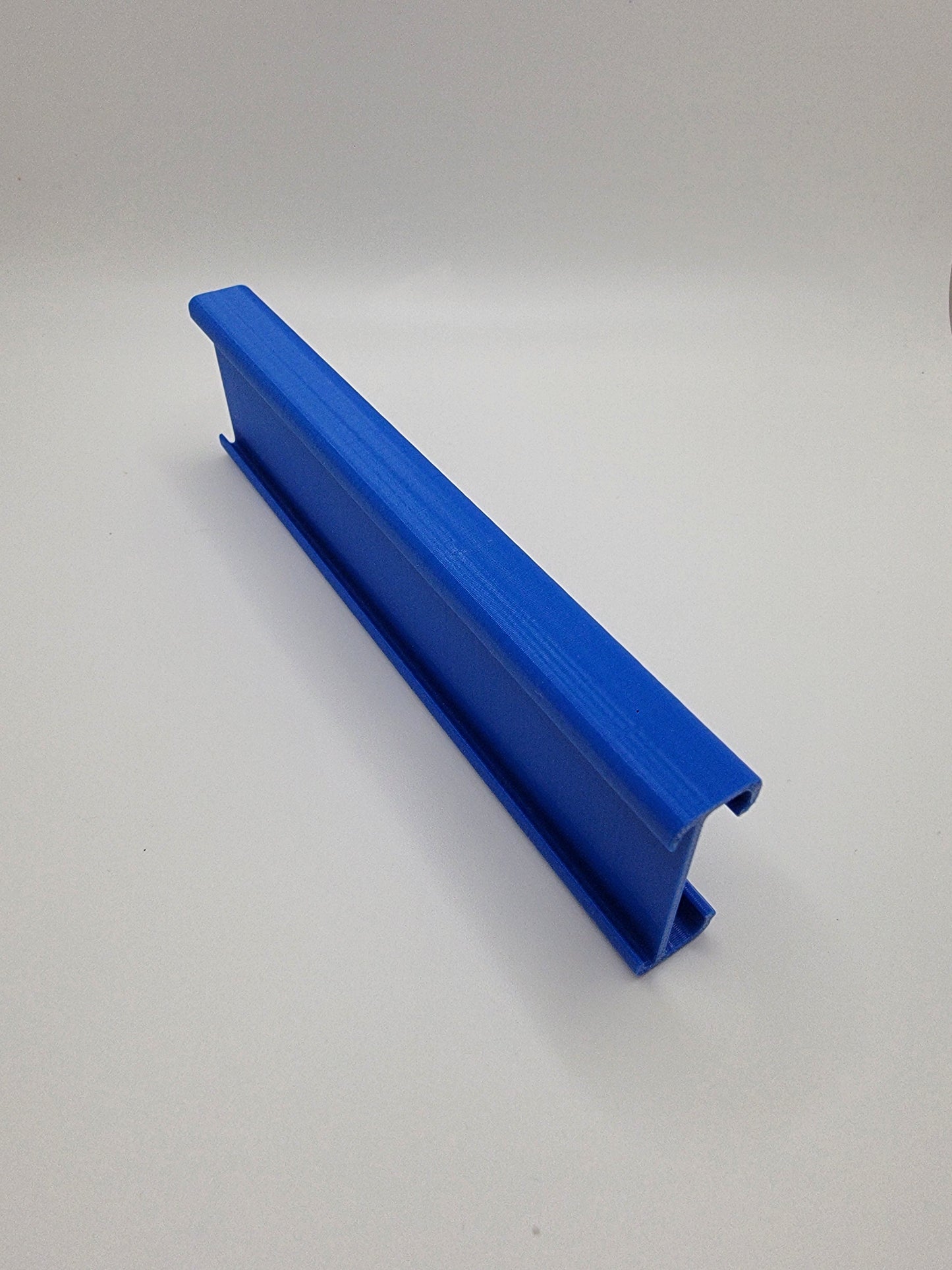 Metro Labels / Clips : Available in Many Colors! 1-1/4in Shelves 6 Inch